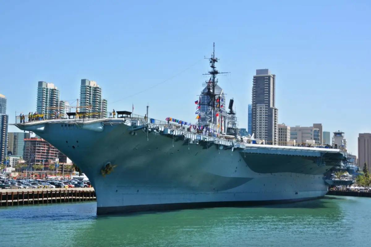 uss-midway-museum-in-san-diego-1200x800
